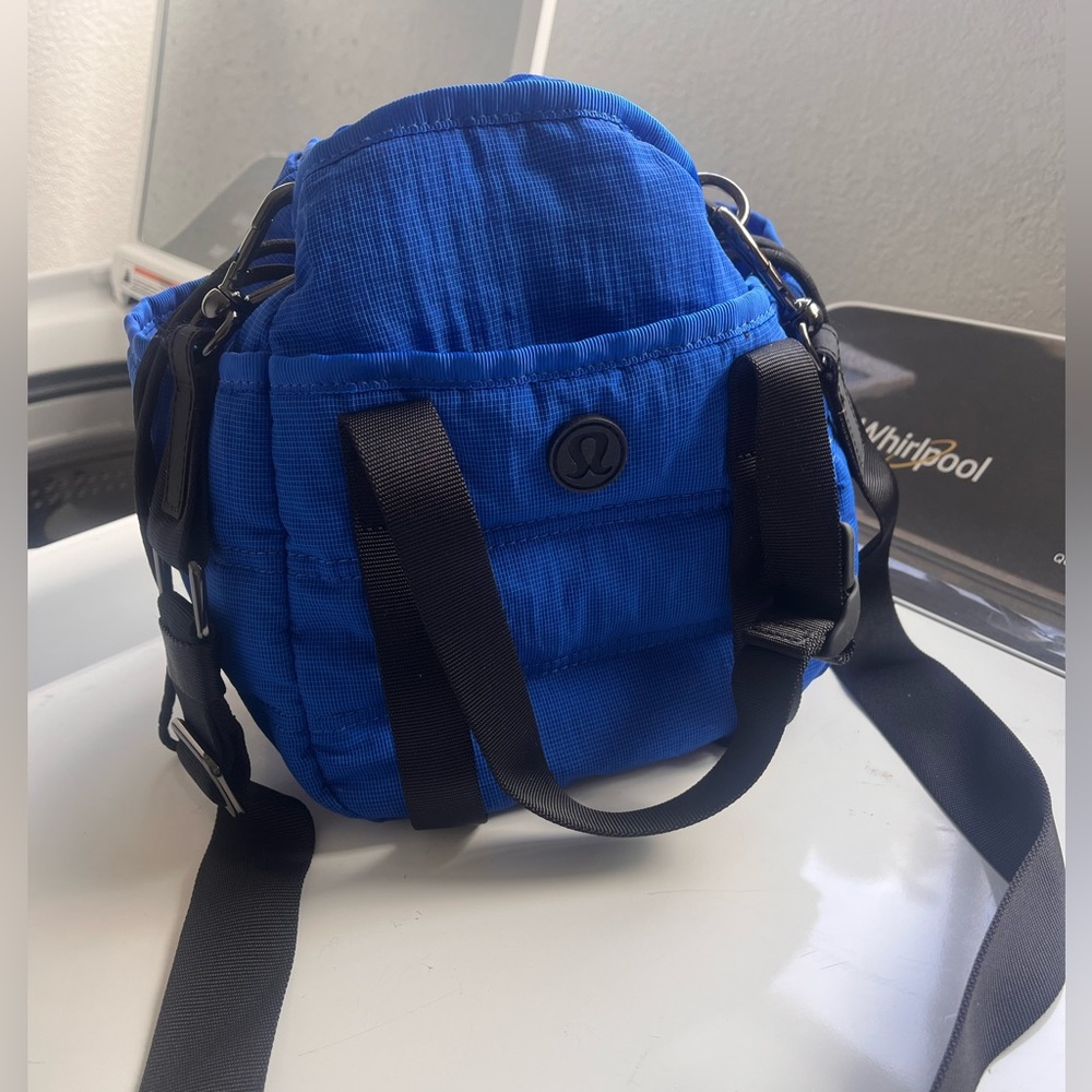 Lululemon Drawstring Lunch bag